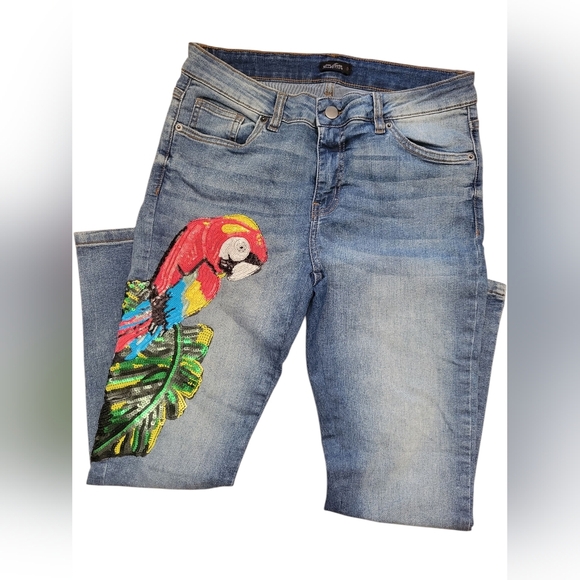 Laura Torilli Collection Denim - Colorful Vibrant Sequin Parrot Embroidered  Jeans Waist Size 32 Inches